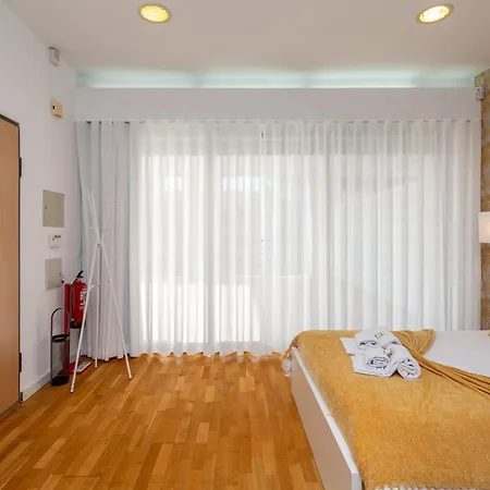Beguest Benfica Modern Flat